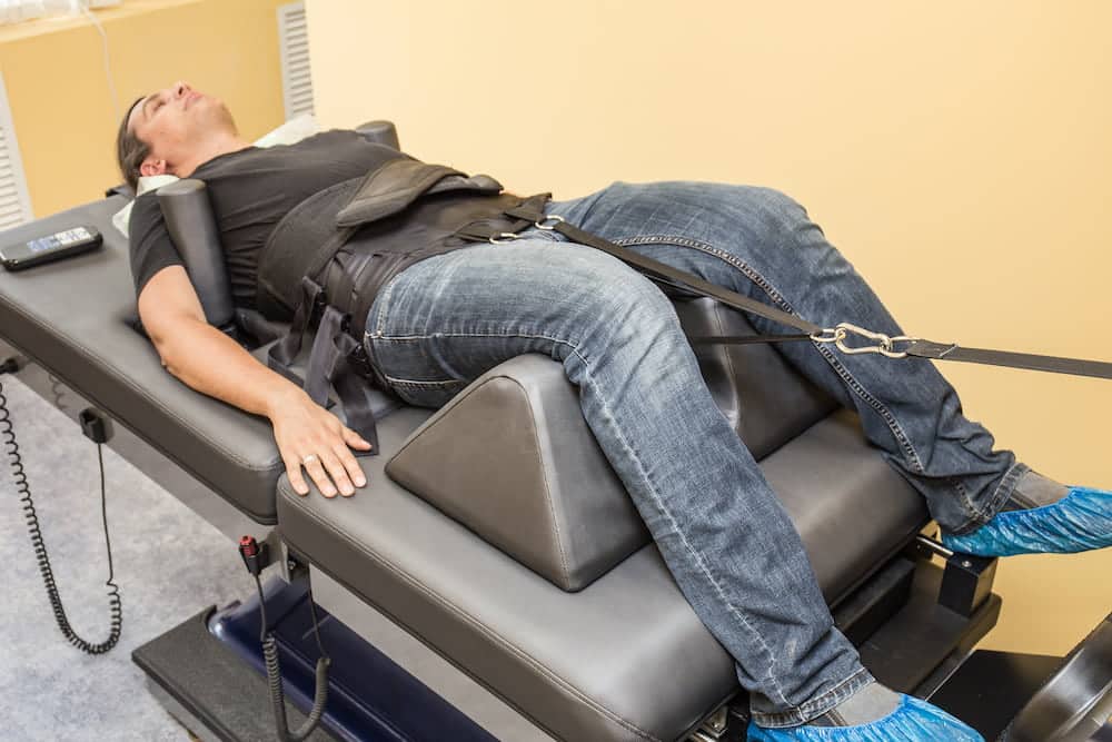 Bulging Disc vs Herniated Disc: How Decompression Therapy Helps