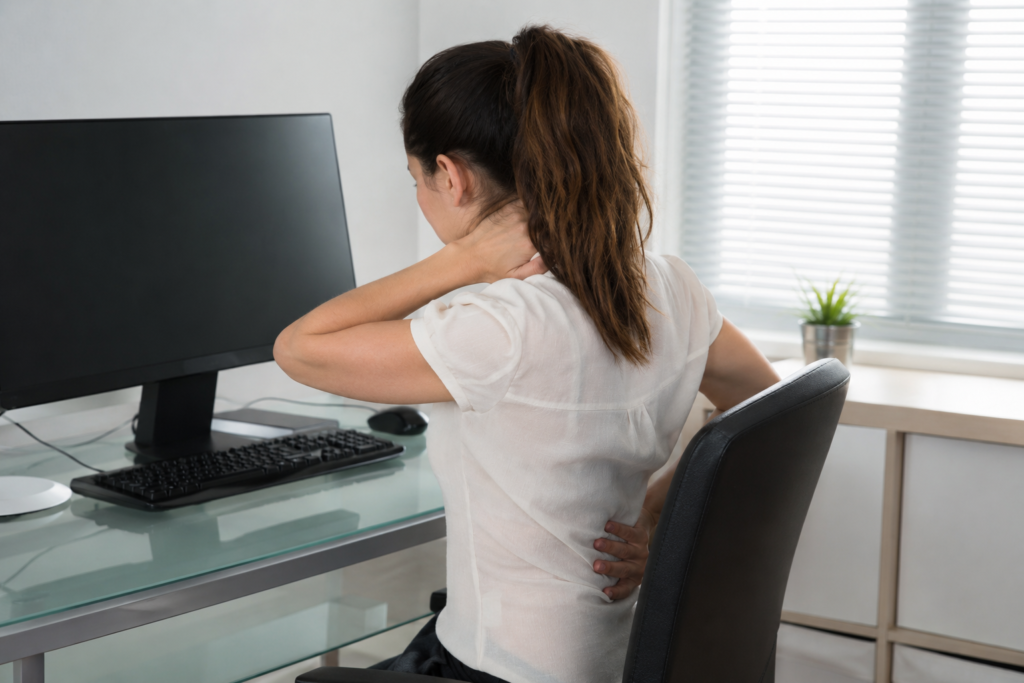 Everyday Posture Mistakes That Slowly Damage Your Spine (And Fixes That Work)